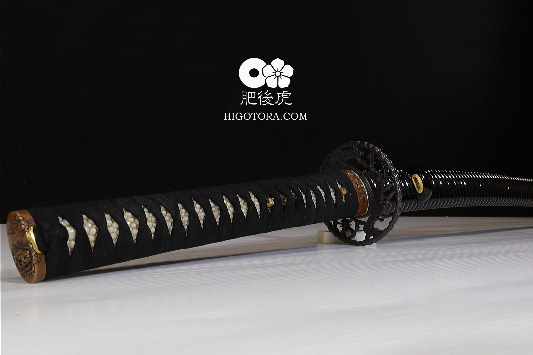 鹿革巻き千段刻拵+刀身研磨 製作中｜製作事例｜肥後虎-HIGOTORA