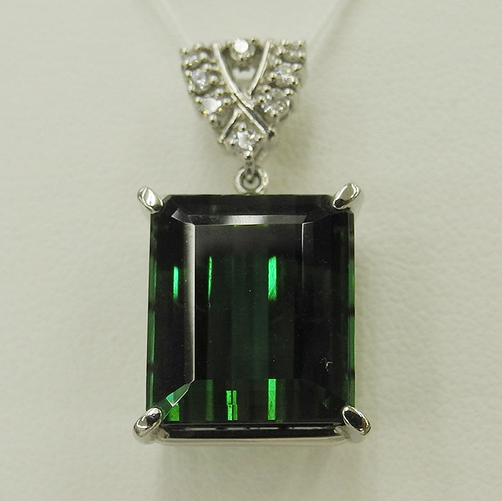 11030] タサキ ペンダント 田崎真珠 PT グリーントルマリン ペンダント