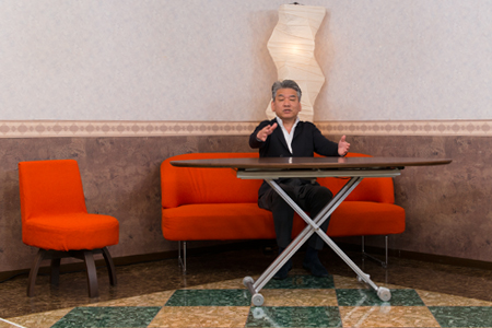 自分にベストな高さのテーブルを見つける！オーダー家具のように自分に