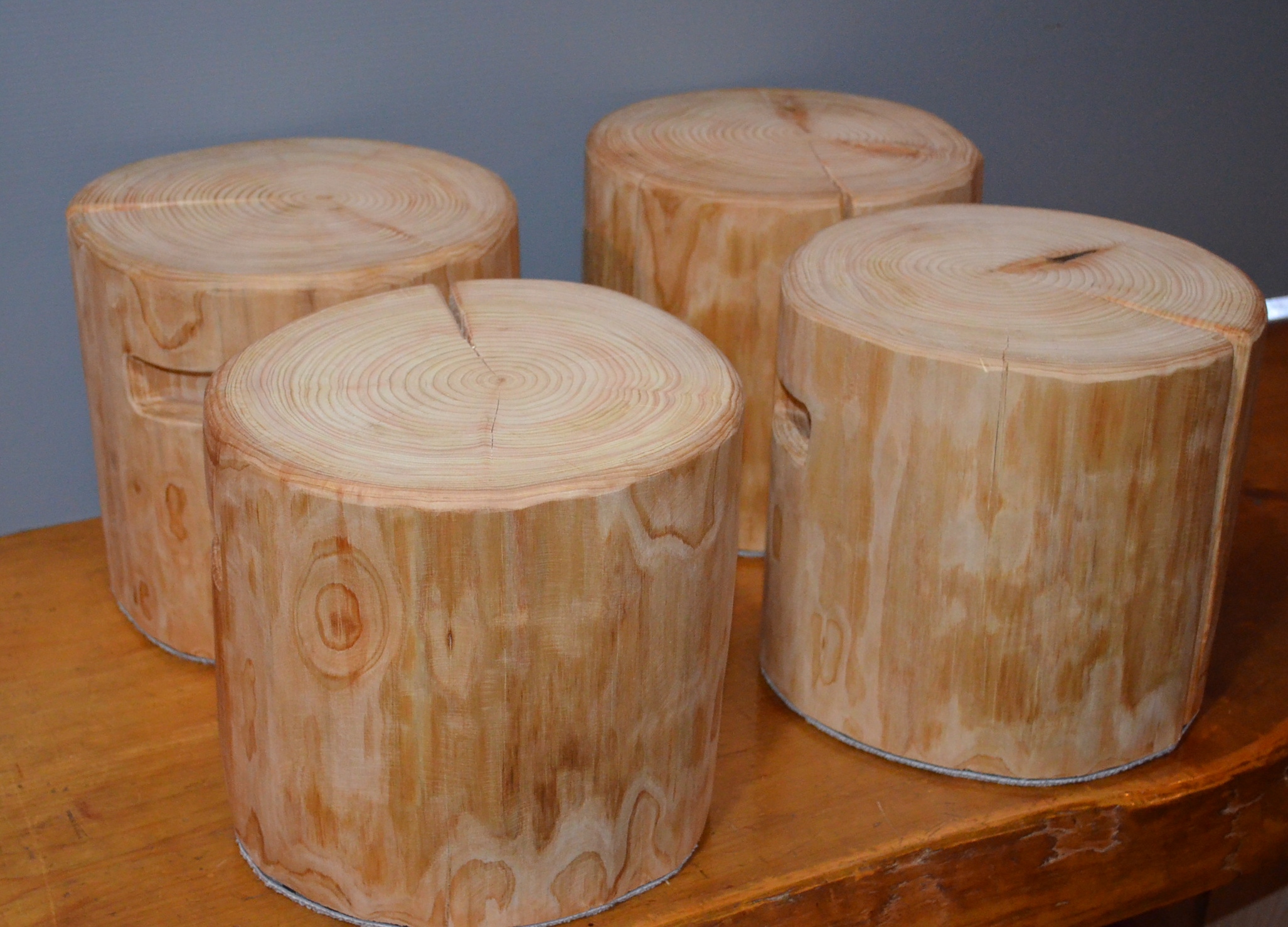 ヒノキの背もたれ付きベンチ・アンティーク調ベンチ ひのき製