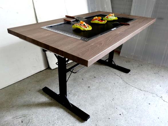 もんじゃ焼きテーブル 1500x800x高さ720 2本足長