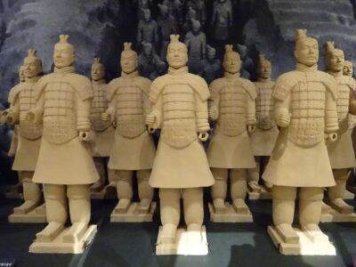 兵馬俑と古代中国』代表団の表敬訪問を受けました - 公益社団法人 日本