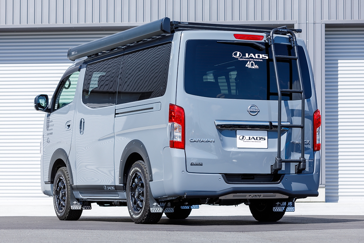 JAOS マッドガードⅢ リヤセット ブラック キャラバン E26系｜株式会社