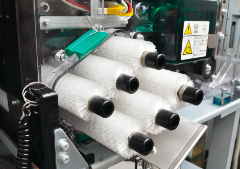 メダル自動補給システム SR-7000β | 市場と製品 | 日本金銭機械株式会社