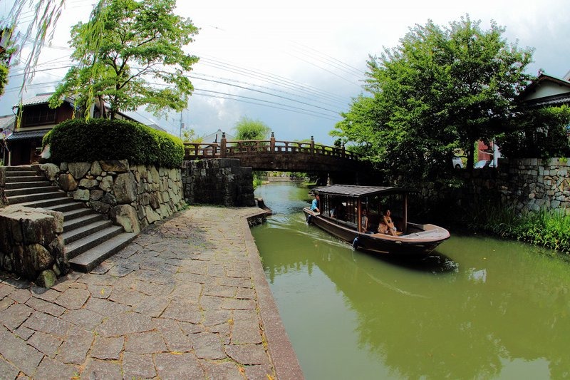 八幡堀めぐり｜スポット・体験｜【公式】近江八幡市観光情報サイト