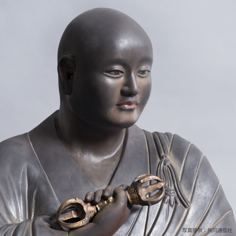 陶による弘法大師坐像の複製｜実績紹介｜大塚オーミ陶業株式会社