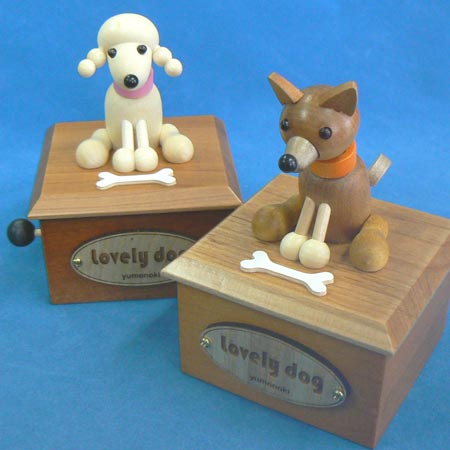 うなづきワンちゃん（ラブリードッグ 木のプレート）柴犬・プードル