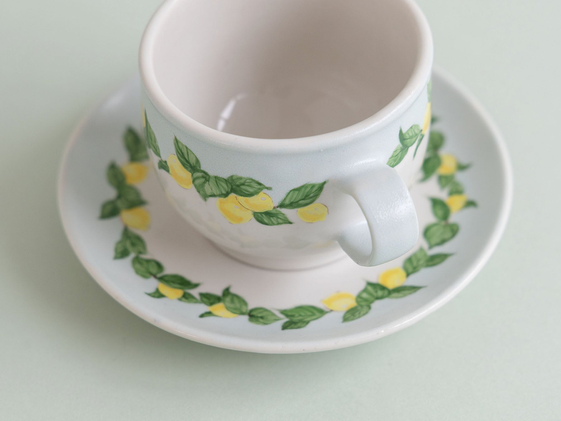 阿部慎太朗 カップ&ソーサー（檸檬バイカラー）｜オルネ ド フォイユ