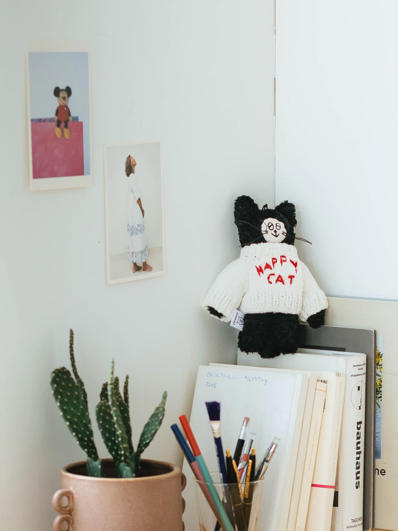 坂巻弓華 HAPPY CAT ぬいぐるみ｜オブジェ・ぬいぐるみ｜オルネ ド
