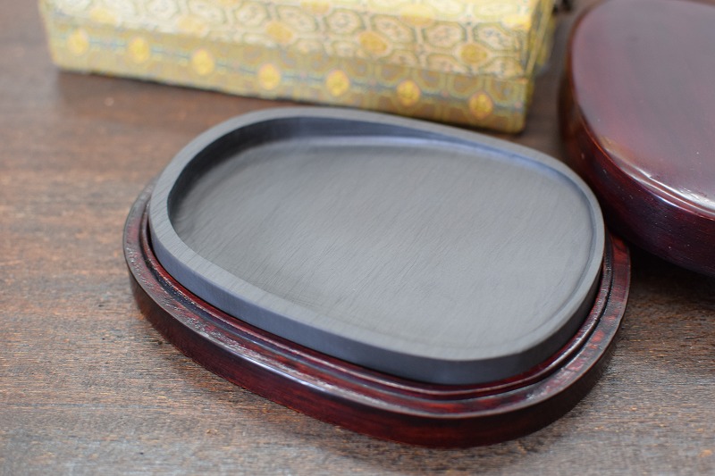 歙州硯 水浪楕円7インチ 布箱付 | 書道用品専門店【大阪教材社】