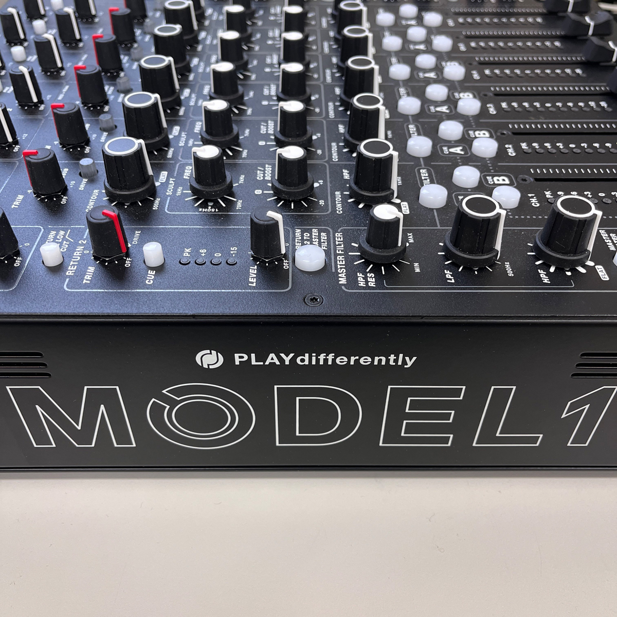 デモ使用品】PLAYdifferently - MODEL1