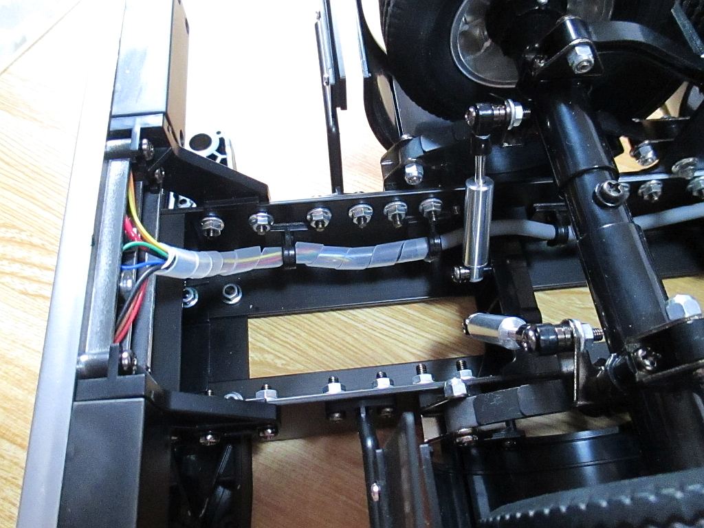 RCトラック用セミトレーラーの組み立て・・その10 – 趣味の部屋