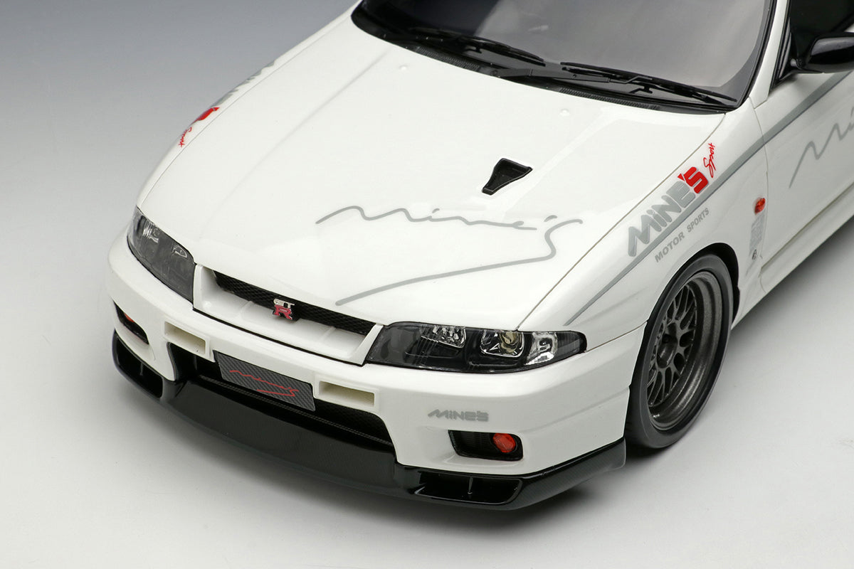 Make Up Co., Ltd / Eidolon 1:18 Nissan Skyline GT-R (BCNR33