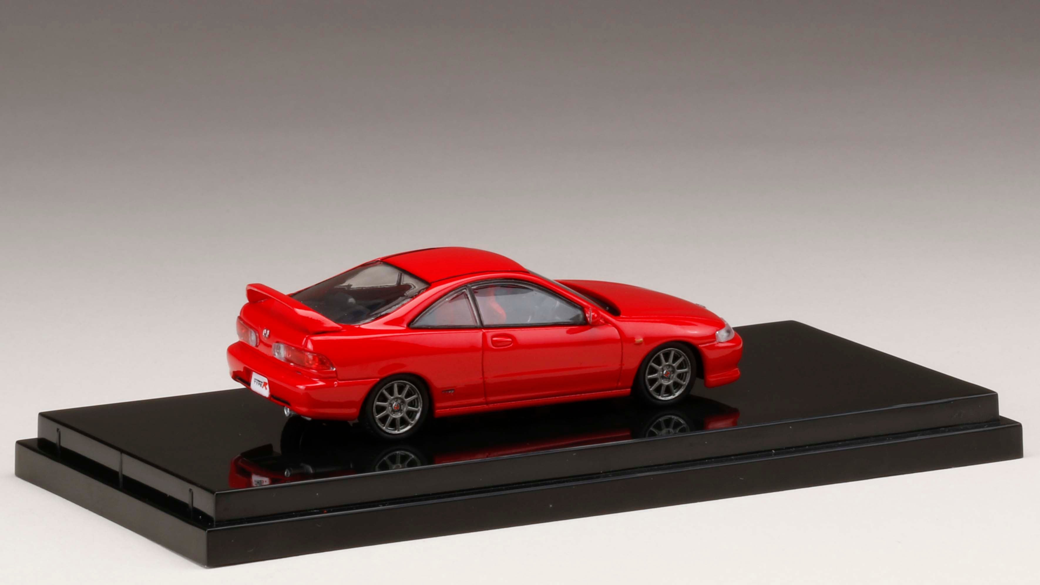 Hobby Japan 1:64 Honda Integra Type R (DC2) in Milano Red – Model