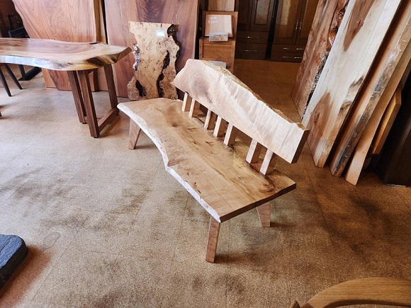 天然木 神奈川県 海老名店展示 楓材 一枚板 ベンチ用天板 セール｜一枚