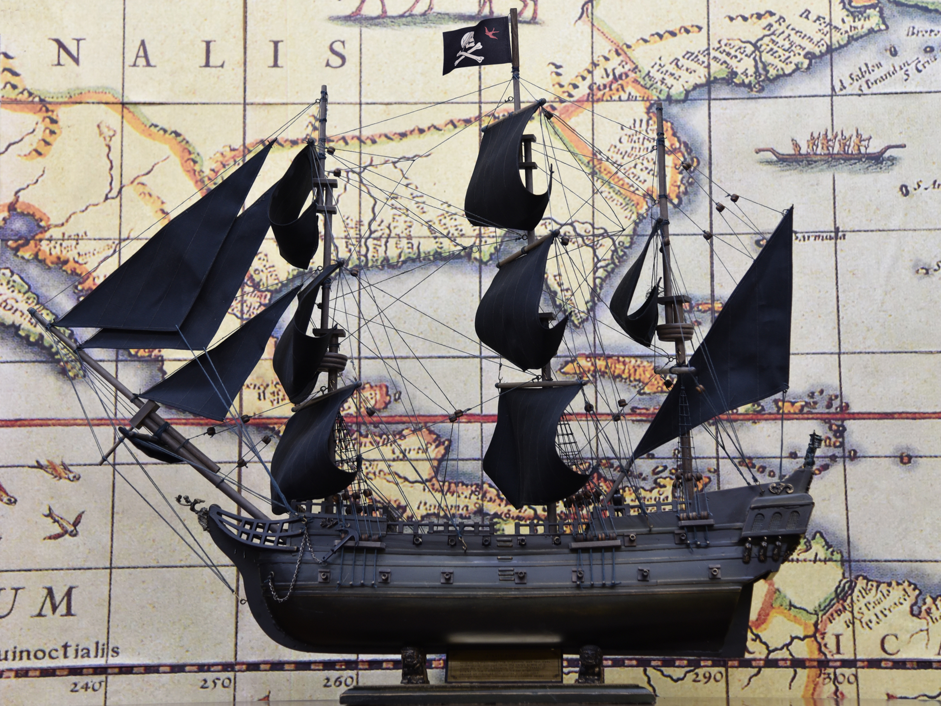 パイレーツ ブラックパール号 | 革ジャンのマックス・ケイディ