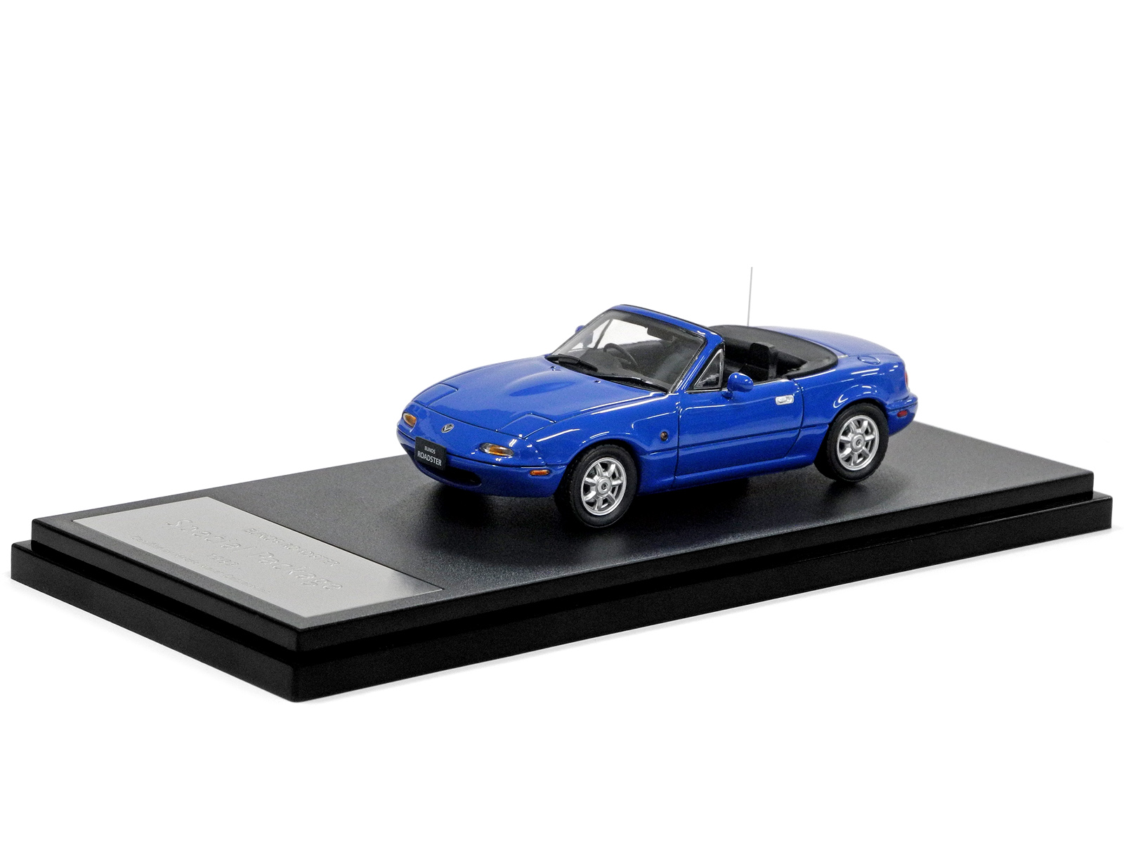 EUNOS ROADSTER（1989）S-PKGモデルカー 1/43