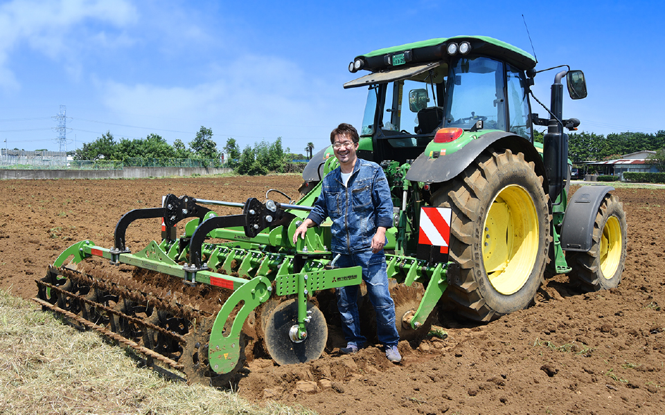 大規模経営の効率化を支えるラバータイプディスクハロー｜三菱農業機械