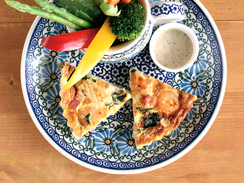 ポーランド食器 Ceramika Artystyczna No.1528 20cmプレート__