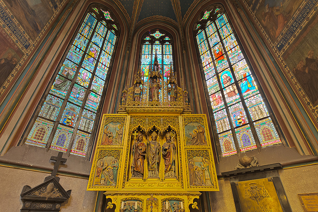 ステンドグラスが美しい世界の教会5選 - まっぷるウェブ