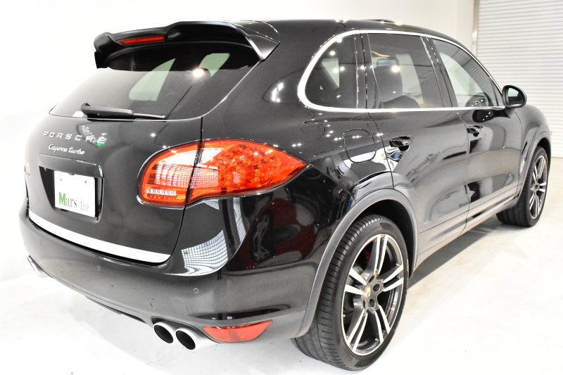 ポルシェ カイエン ターボ 正規ディーラー車 フルオプション 8速