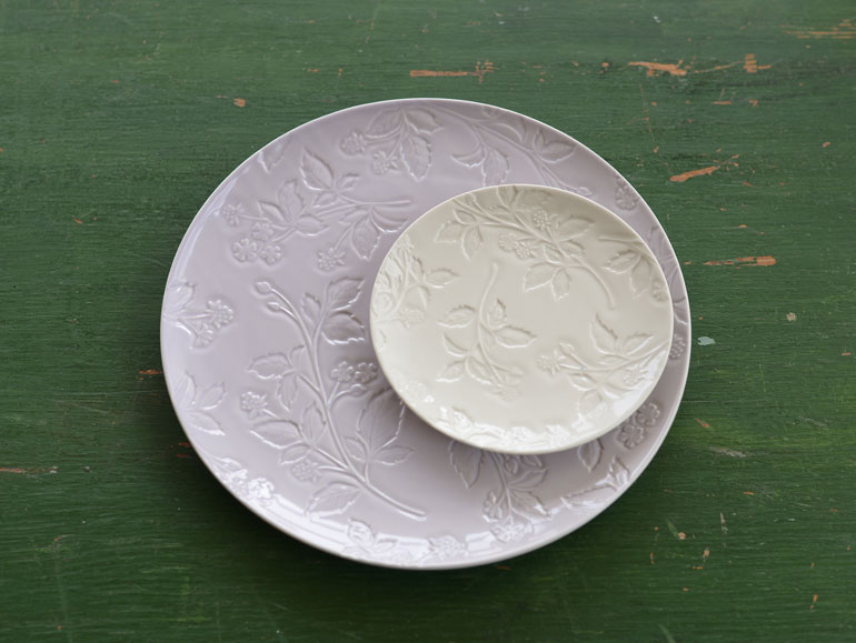 レコメンド :: 植物モチーフの器 :: フランボワーズ 160プレート