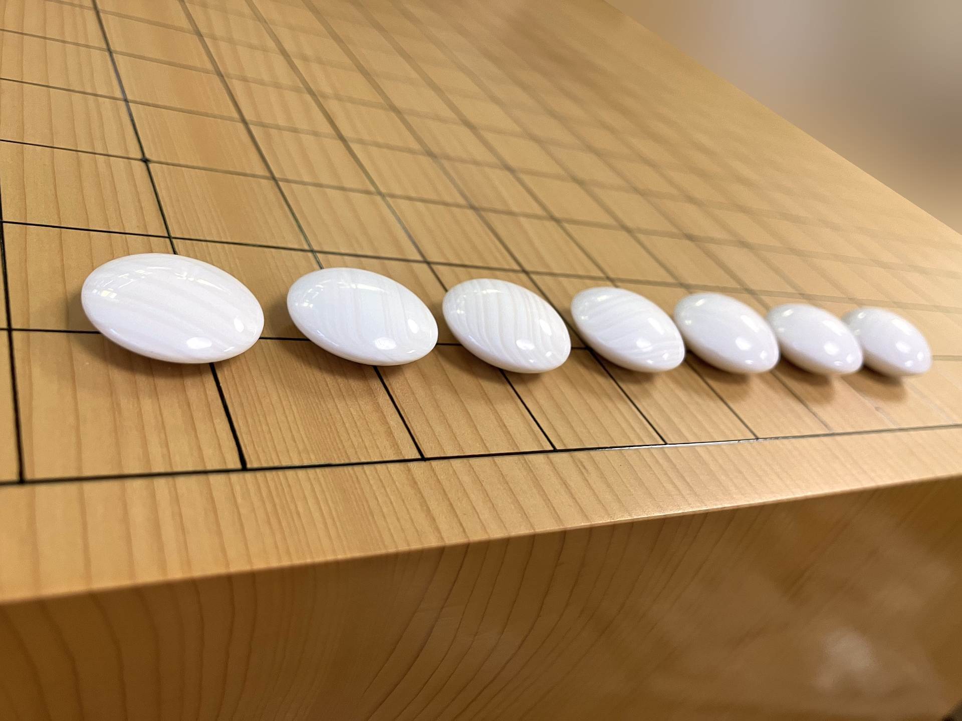 碁石｜丸八碁盤店