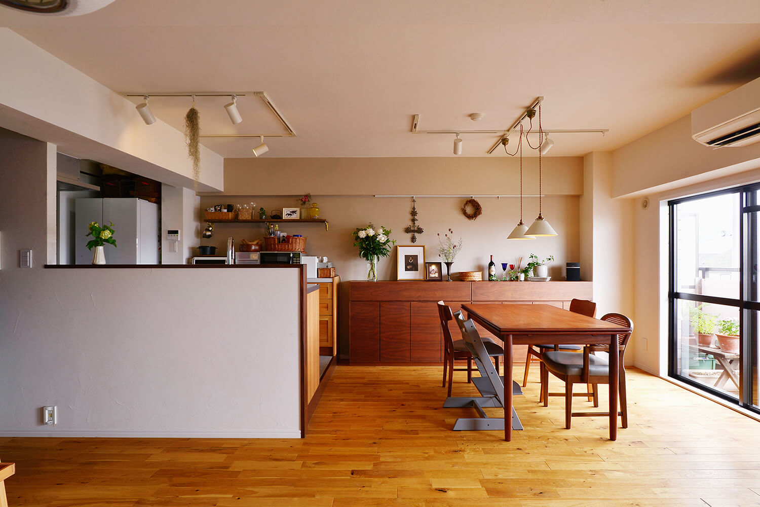 リノベーション・リフォーム実例で見る「対面キッチン」と「リビング