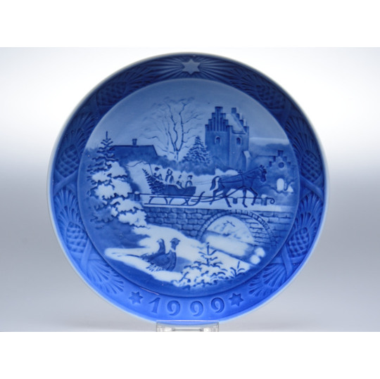 ロイヤルコペンハーゲン 皿 イヤープレート ソリに乗って 1999(平成11
