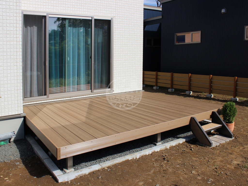 札幌市手稲区｜樹ら楽ステージ木彫デッキで優雅なひと時を♪