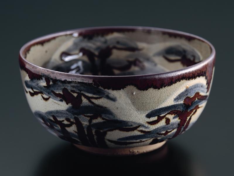乾山銹絵染付松図茶碗 - MIHO MUSEUM