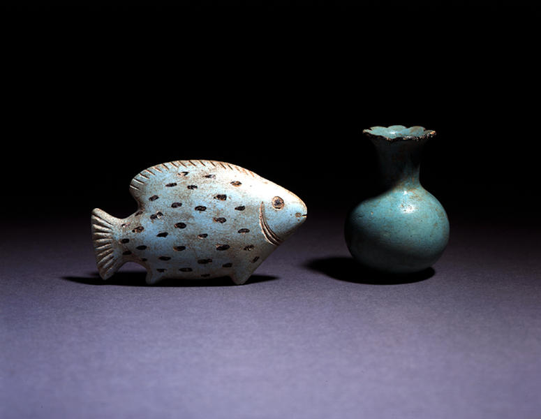 ザクロ形壺、魚形容器 - MIHO MUSEUM