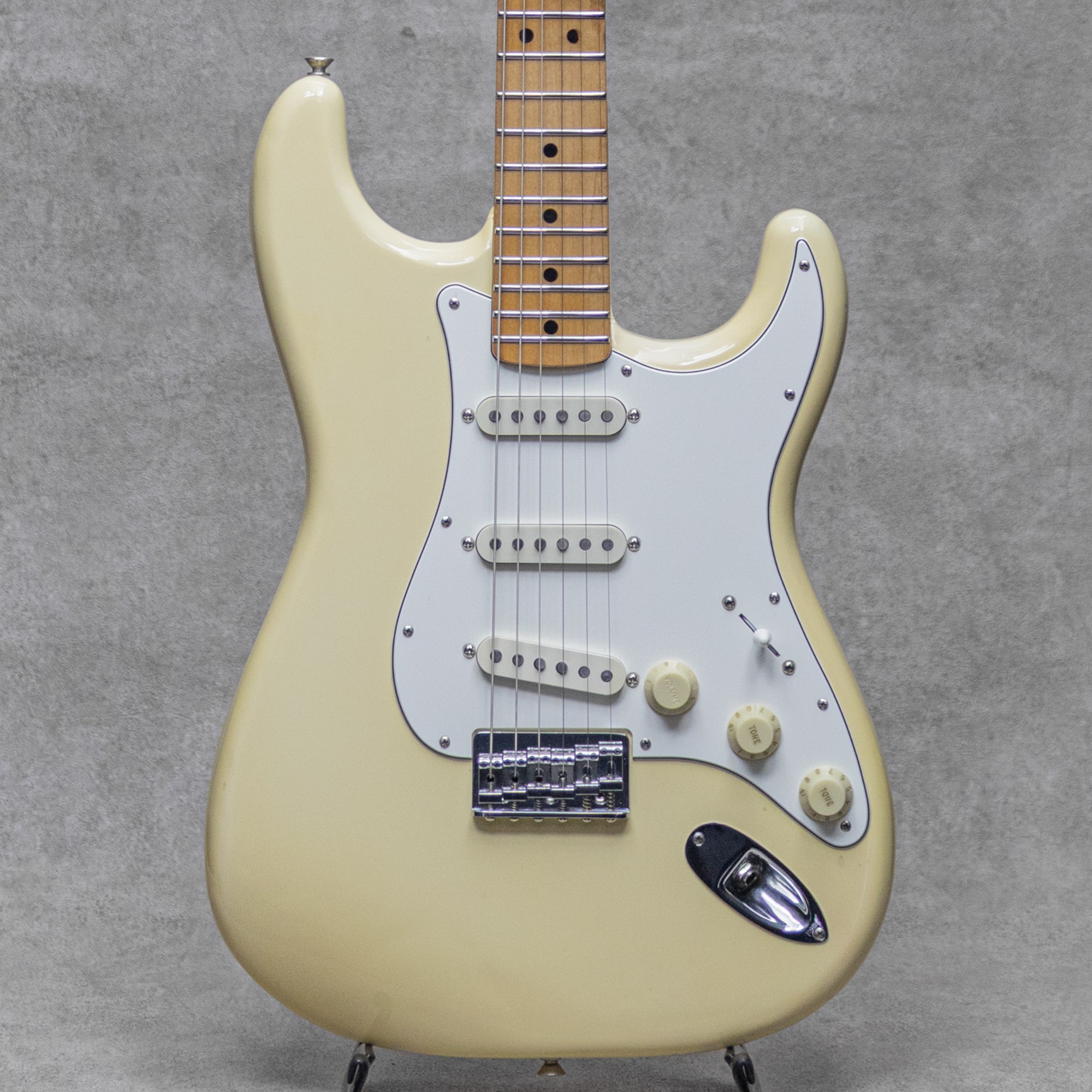 Stratocaster Hardtail Olympic White / 1974: エレキギター｜三木楽器