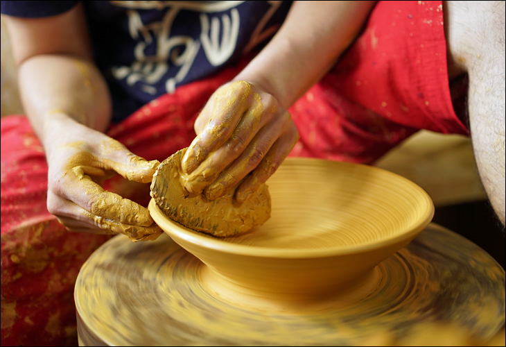 小鹿田焼の大皿 ｜ みんげい おくむら