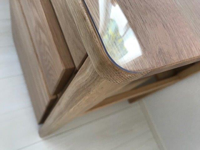 無印良品の学習デスク ピッタリでズレない透明マット 口コミ多数で好評