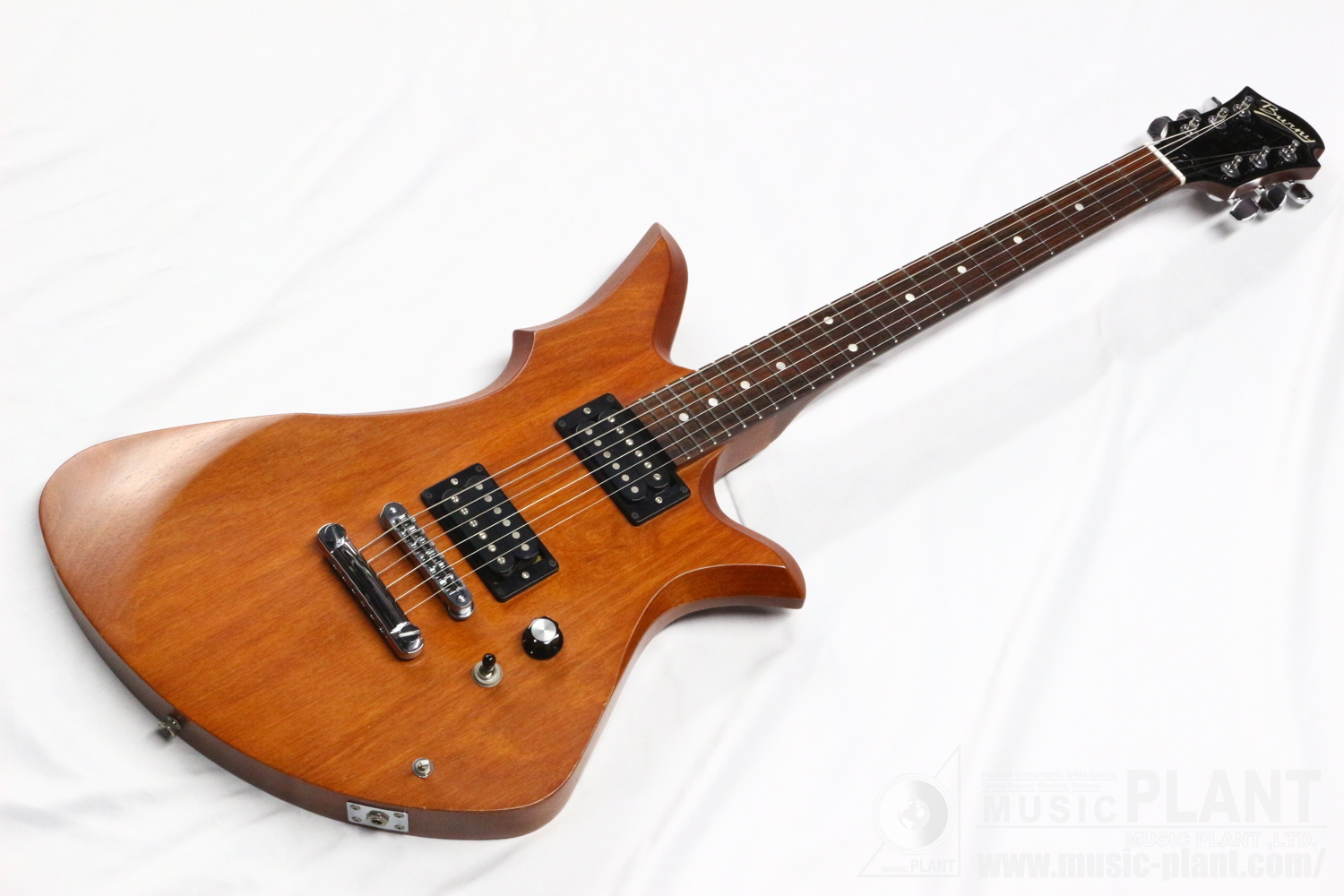 Burny エレキギターHR-85 Natural中古()売却済みです。あしからずご