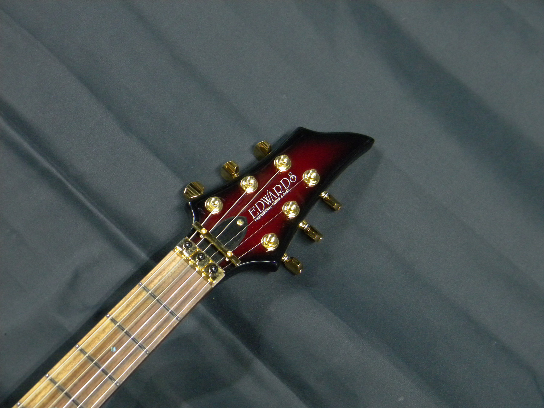 EDWARDS Artistシリーズ エレキギターE-Maiden Jupiter HIZAKI