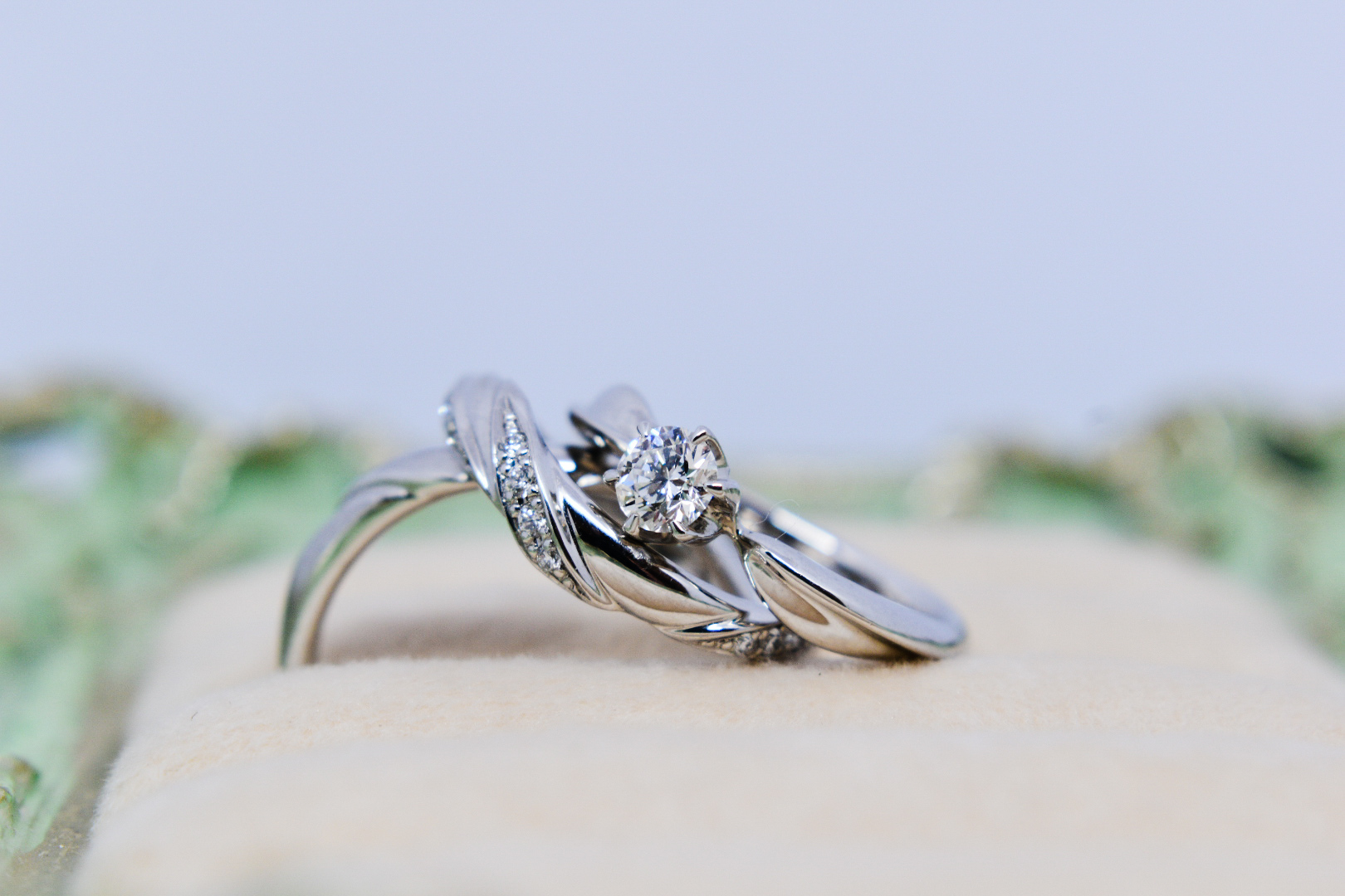 セットリングってどんなリング？ | 婚約指輪・結婚指輪のLAPAGE