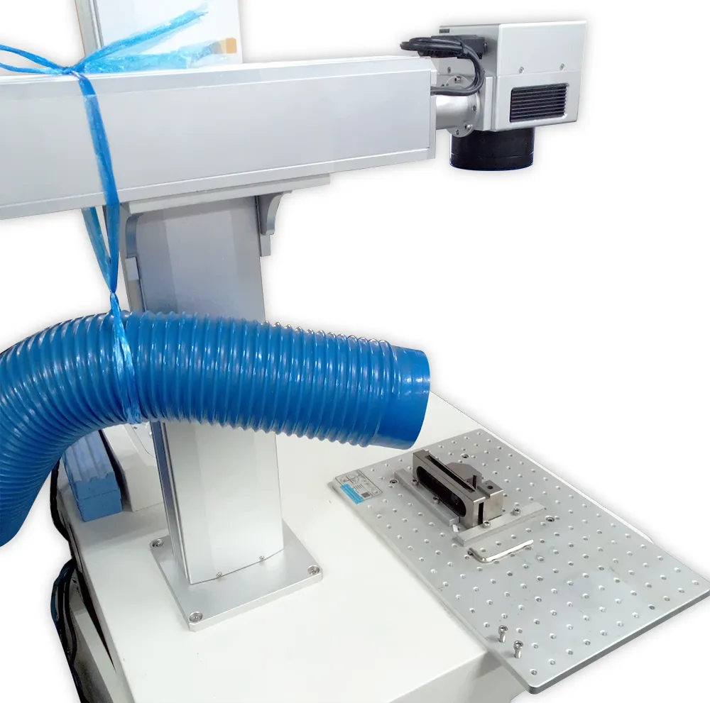 レーザー加工機｜サンマックスレーザー｜ファイバーレーザー加工機 RSD