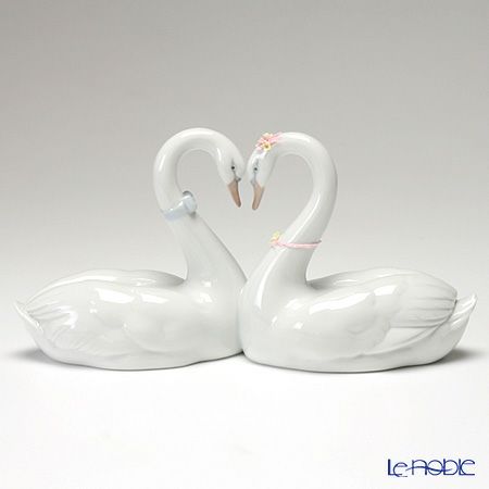 リヤドロ エンドレスラブ 6585 | ブランド洋食器専門店ル・ノーブル