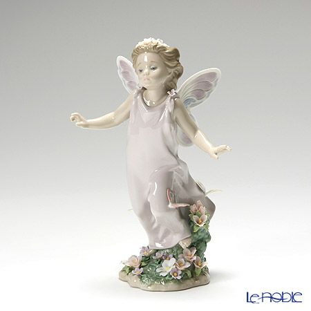 チョウの妖精 ＃6875 ☆リヤドロ スペイン ポーセリン 光沢仕上げ