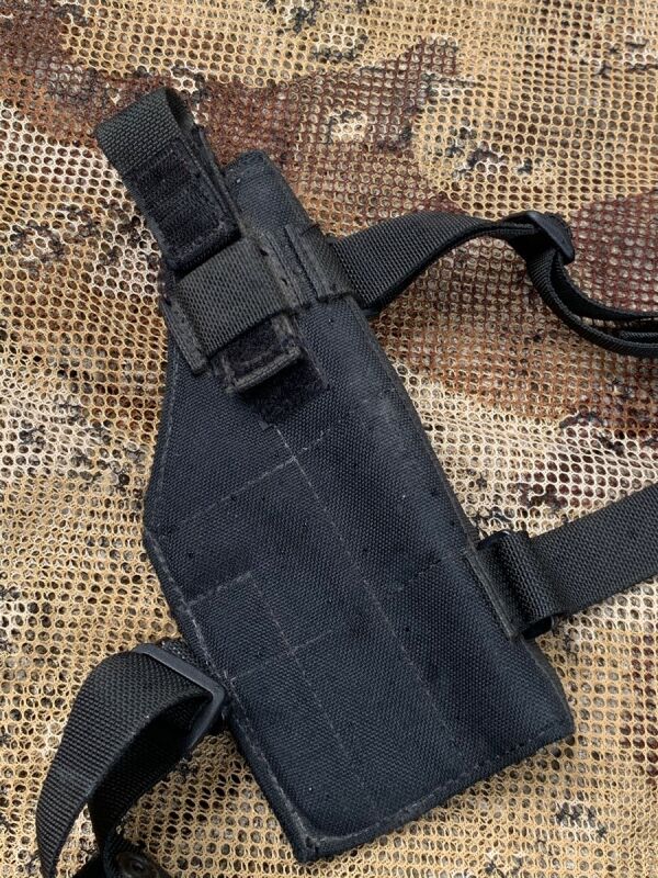 米軍実物 EAGLE ショルダーホルスター 右利き用 BER 92 金タグ ポーチ