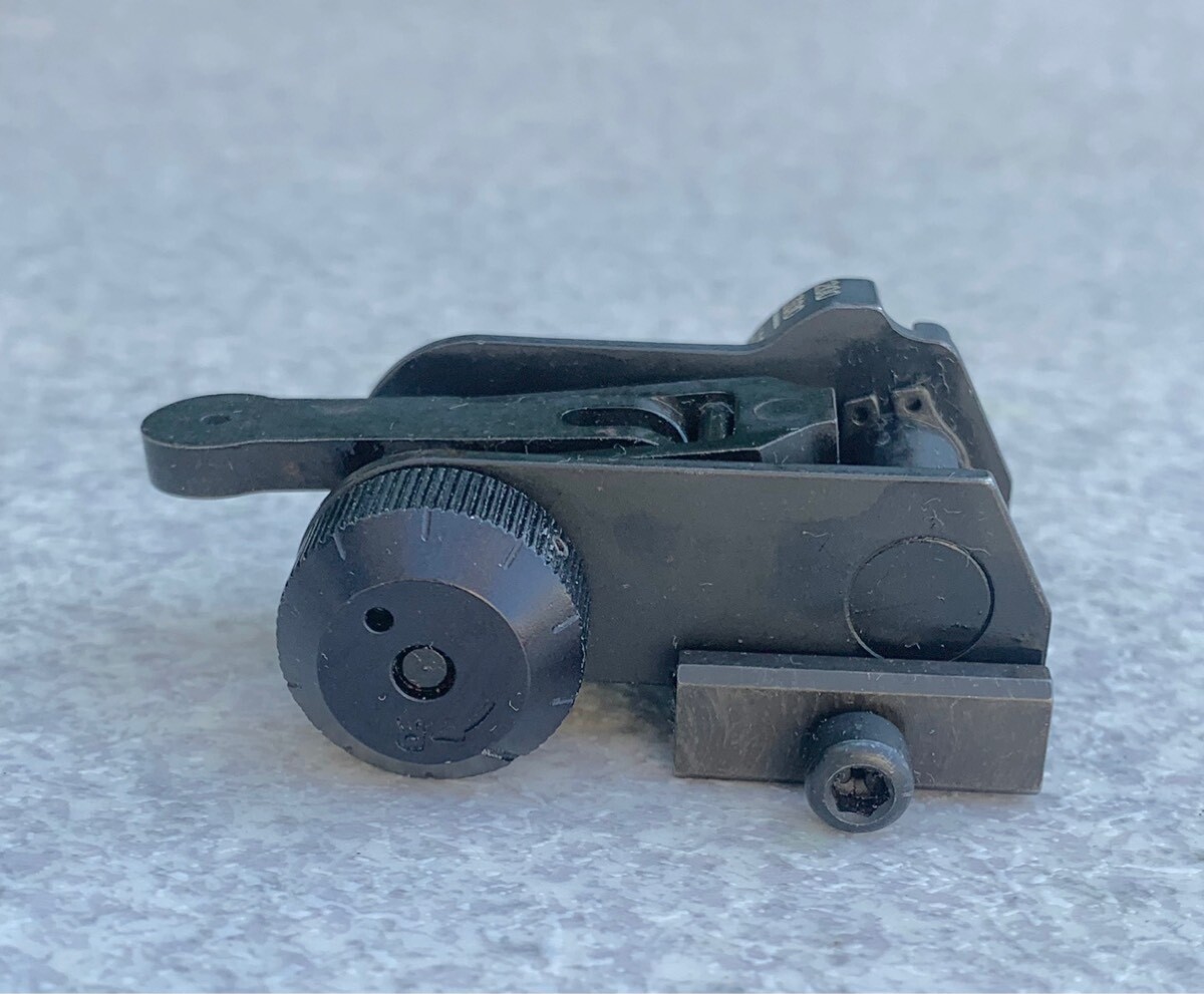 米軍実物 MATECH M4 M16 BUIS フリップアップ リアサイト ARMS