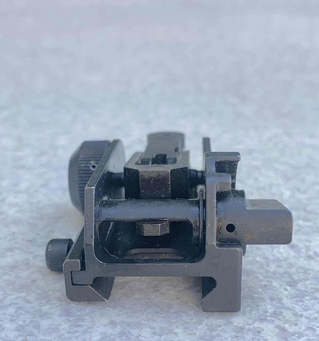 米軍実物 MATECH M4 M16 BUIS フリップアップ リアサイト ARMS