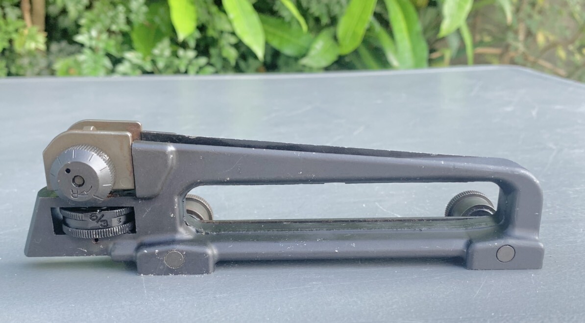 米軍実物 Colt M4/M16 A2 Removable キャリングハンドル ARMS