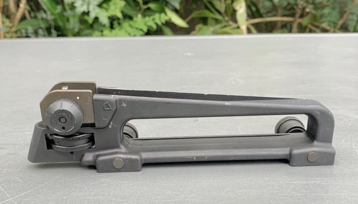 米軍 実物 M4 キャリングハンドル CARDINAL 送料無料 数量