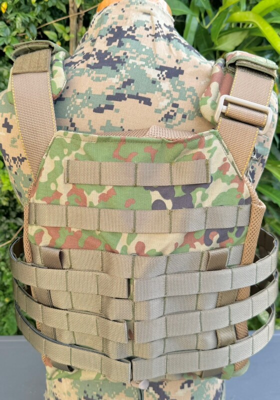 陸上自衛隊 新型オードナンス 陸自迷彩パターン プレートキャリア M