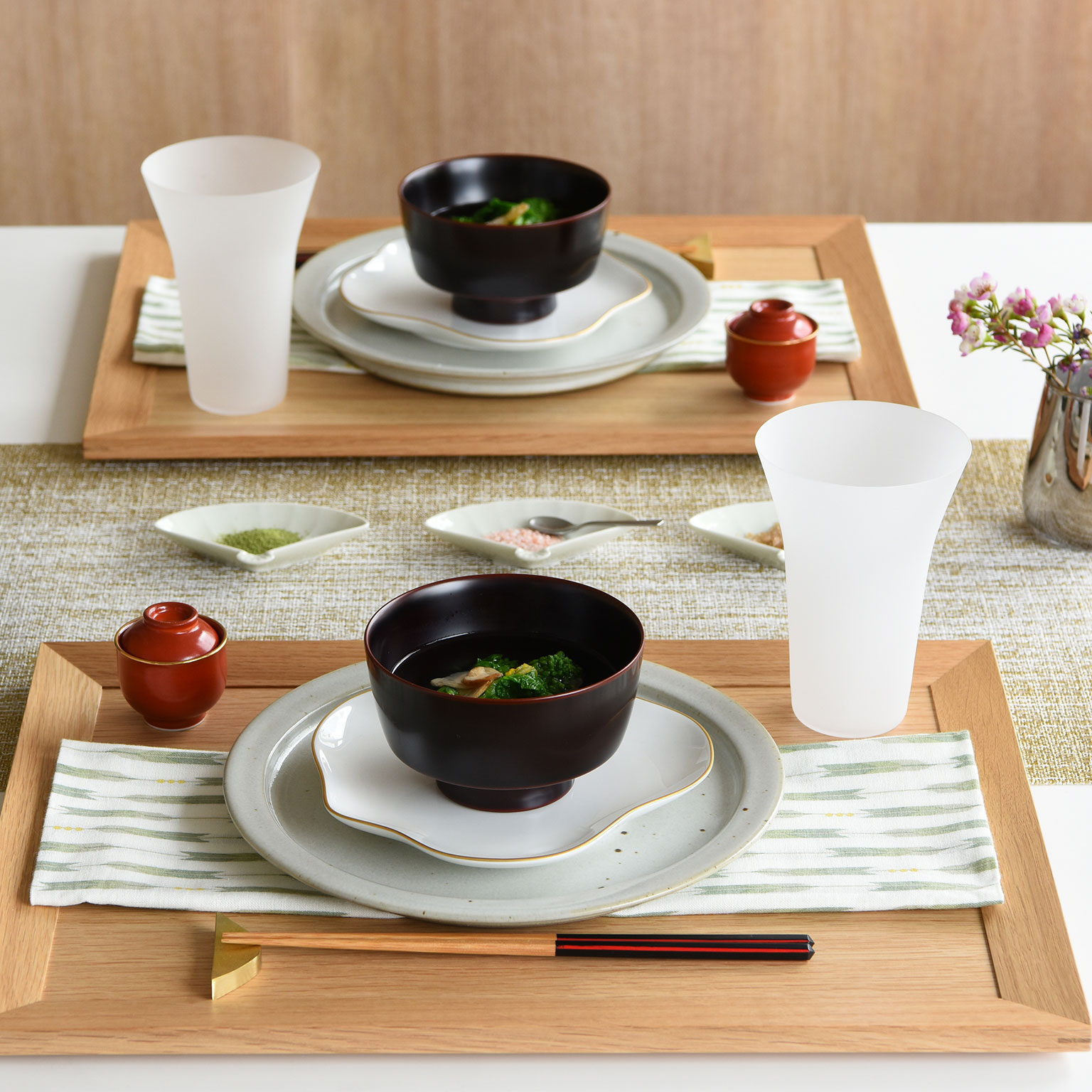 KUSAMA トレー ウォールナット | LIVING MOTIF｜家具・インテリア