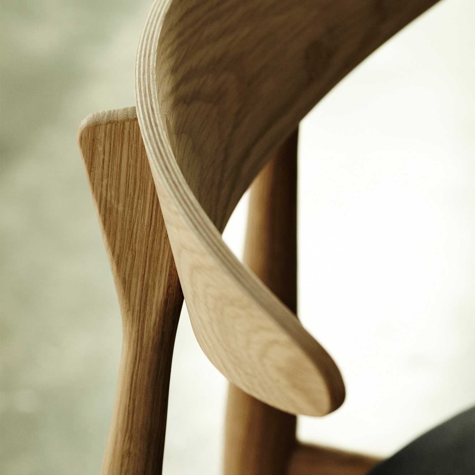 CARL HANSEN & SON（カールハンセン&サン）CH37 チェア | LIVING MOTIF