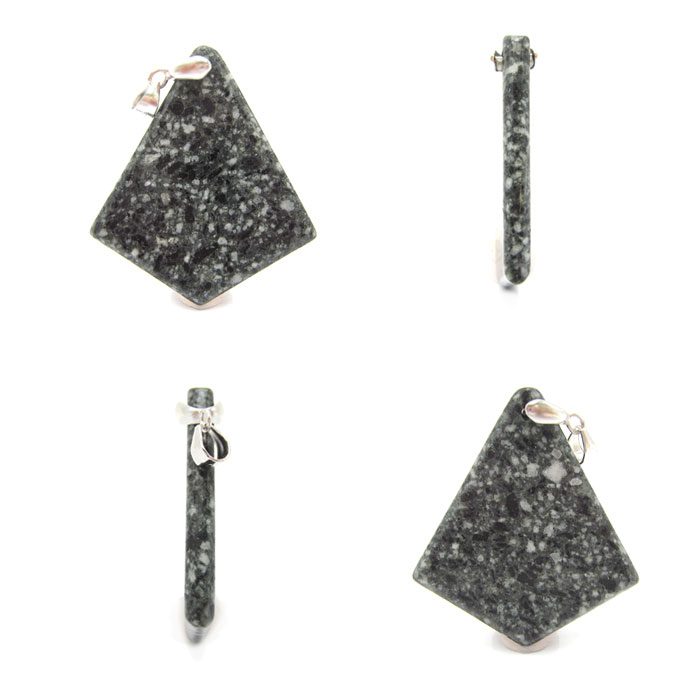 日本で最古の幻の石 とおのの銘石 浄化 遠赤外線 抗酸化作用